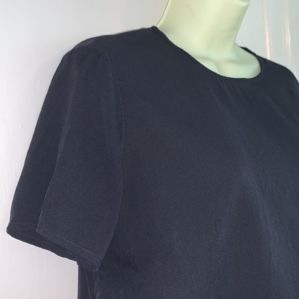 ‎Vtg Episode black silk short sleeved blouse - Picture 4 of 8